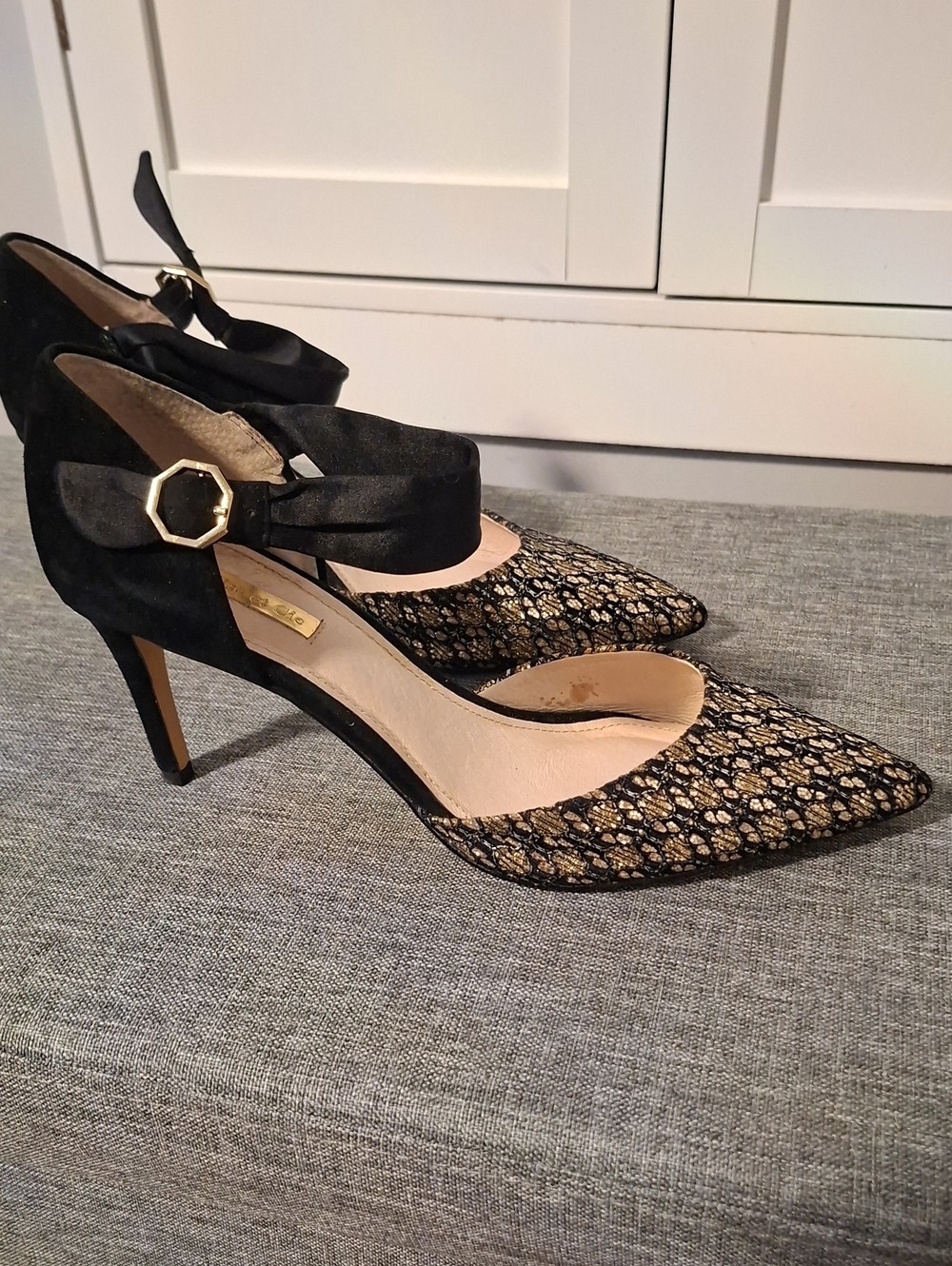 Louise et Cie Black and Gold Lace-Effect Pointed-Toe Heels